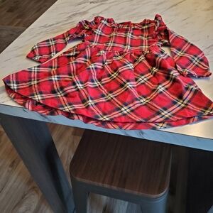 Red Plaid Long Sleeve Dress W/ Ruffled Shoulder Infant Size 18 Months Like New